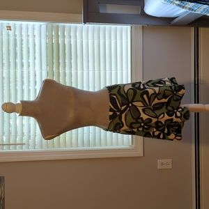 Stretchy, pull on skirt